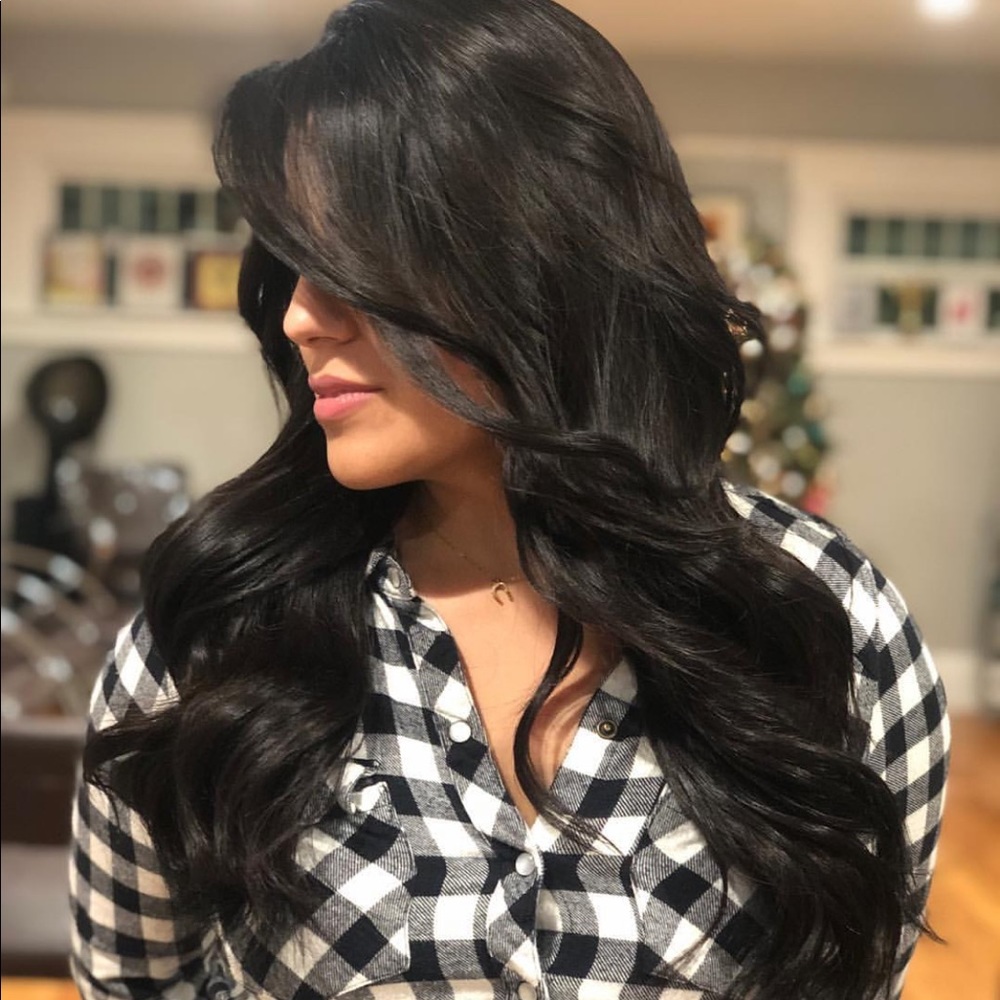 Meet your Posher, Elvia